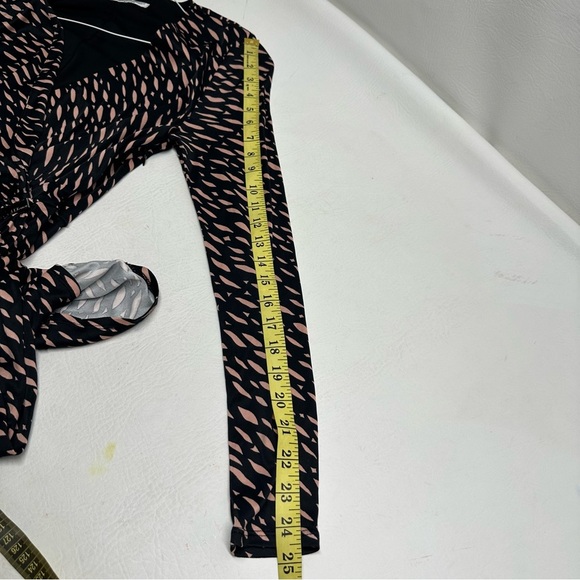 L. K. Bennett Dress  Sz 8 Wrap Gathered Long Sleeves V Neckline - Picture 7 of 10